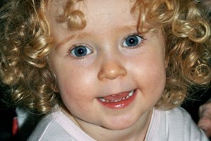 Enfant souriante
