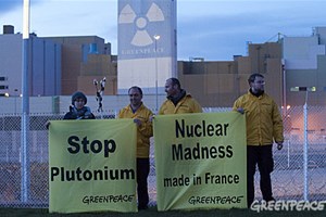 Greepeace stop plutonium