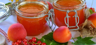 Des pesticides retrouvés dans des confitures de fraises et d'abricots
