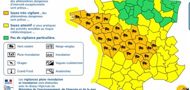 Vents violents : 27 départements en vigilance orange