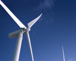 Eolienne ciel bleu